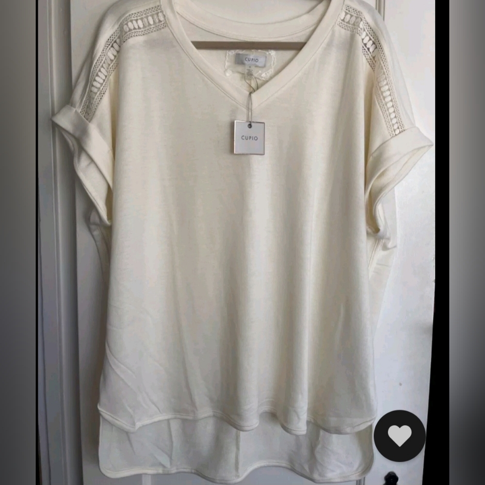 Cupio Hi Low Cream Colored Blouses NWT 1X
